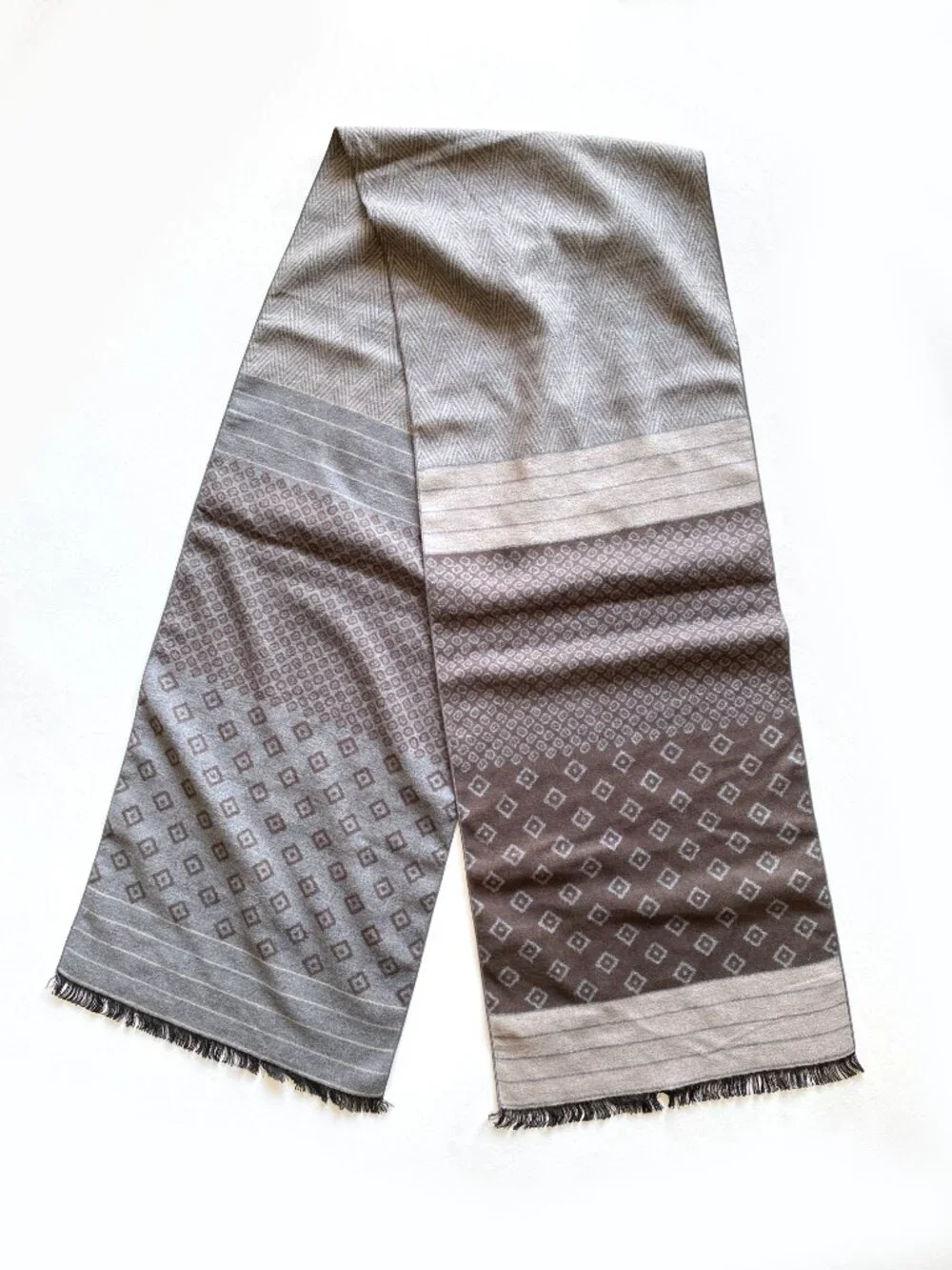 Saks Fifth Avenue 100% Silk Scarf Geometric Pattern Fringed Rectangle Gray